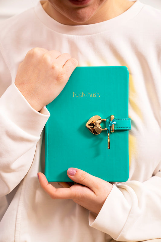 Heart-Lock Journal – Mint Green Vegan Leather, 320 Pages