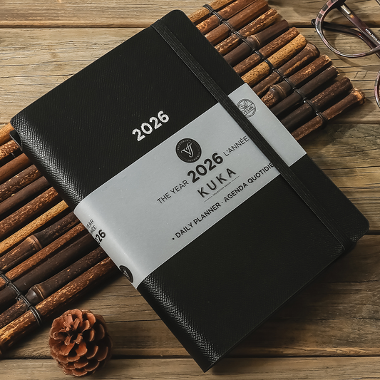 2026 Kuka Daily Planner — Black Vegan Leather with Pen Loop & Elastic (5.5" × 8", Bilingual, One-Day-Per-Page)