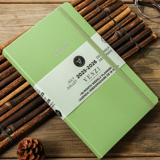 2025–2026 Weekly Planner Venzi  - Green Vegan Leather (A5, 18-Month, Bilingual)