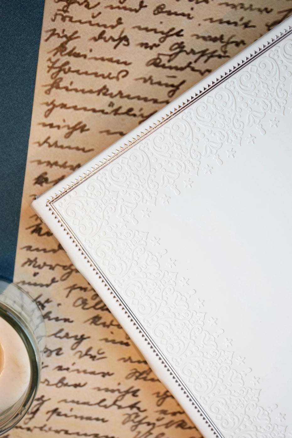 Large Artisan Heritage Journal – Rich Satin White, 192 Blank Pages, Silver Gilded Edges