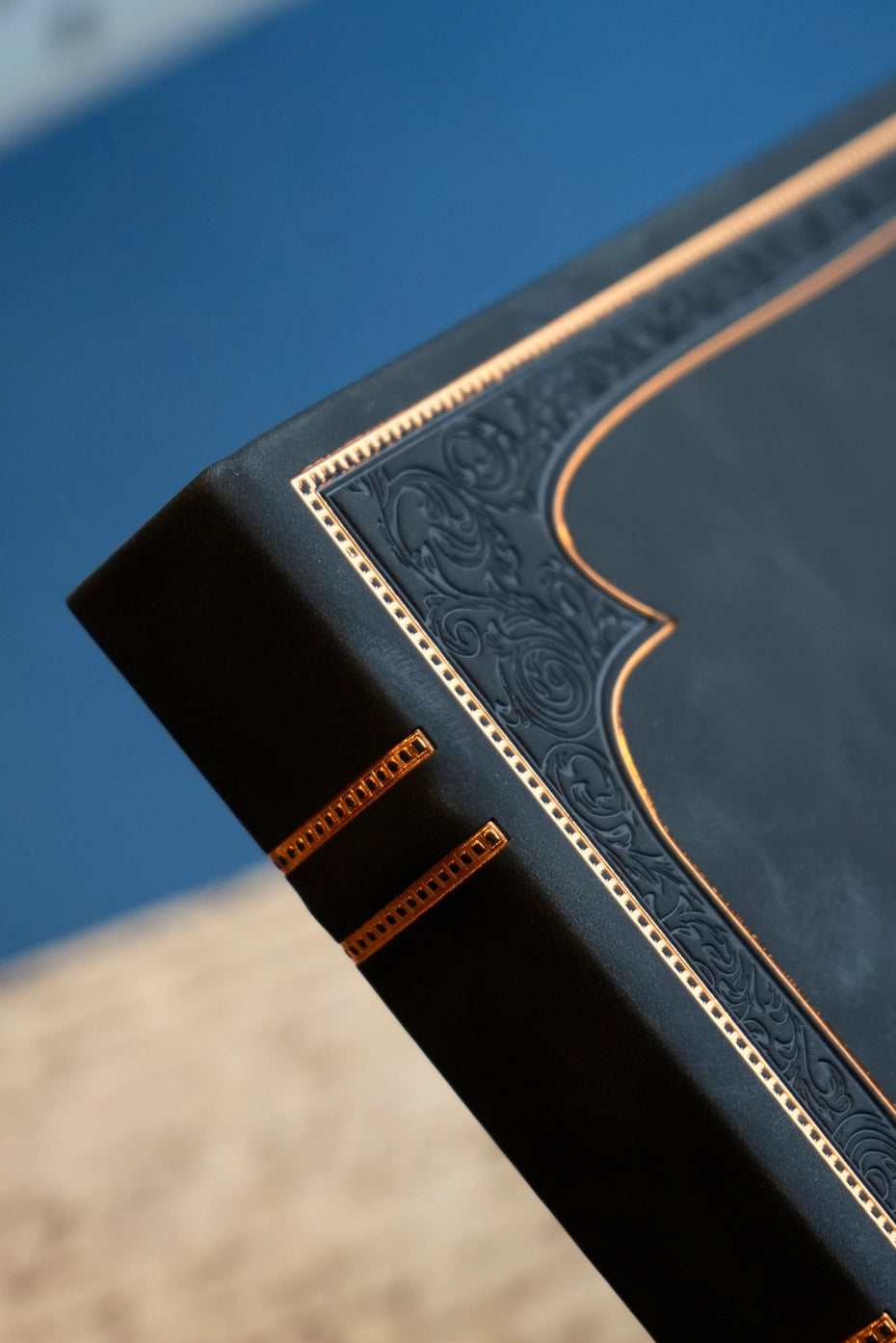 Large Artisan Heritage Journal – Rich Satin Black, 192 Blank Pages, Bronze Gilded Edges