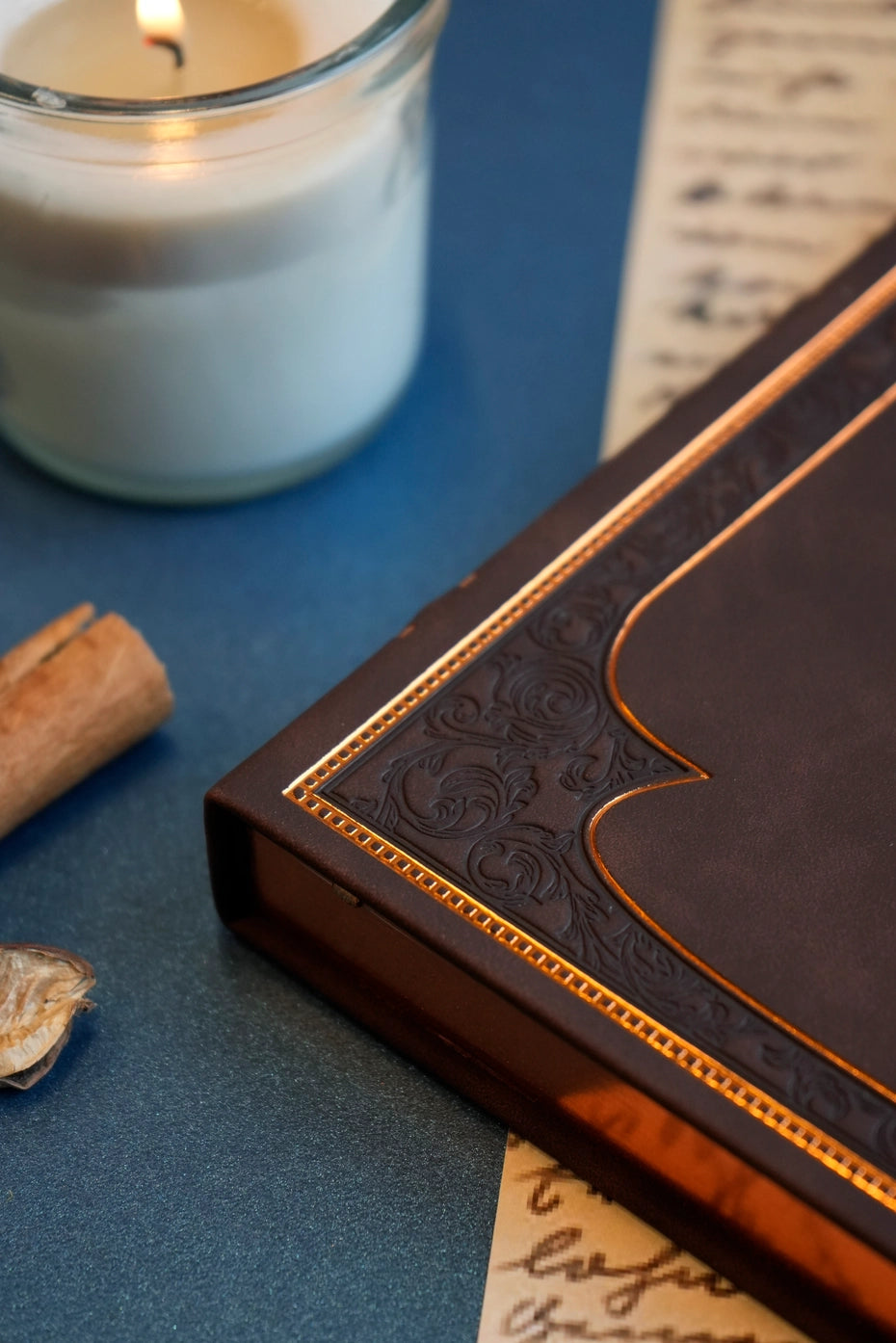 Large Artisan Heritage Journal – Rich Satin Brown, 192 Blank Pages, Bronze Gilded Edges