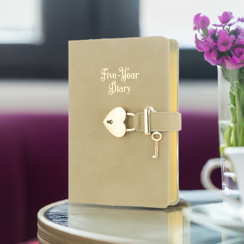 5 Year Diary for Women and Girls: Five-Year Happiness, Memory and Daily Journal with Heart Lock - 4.7x6.5", 394pages (Beige)