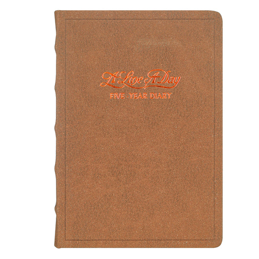 A Line a Day - 5 Year Recycled Leather Diary, Vintage Looking for Girls, Women and Men, 4.64x6.6" 394p. (Brown)